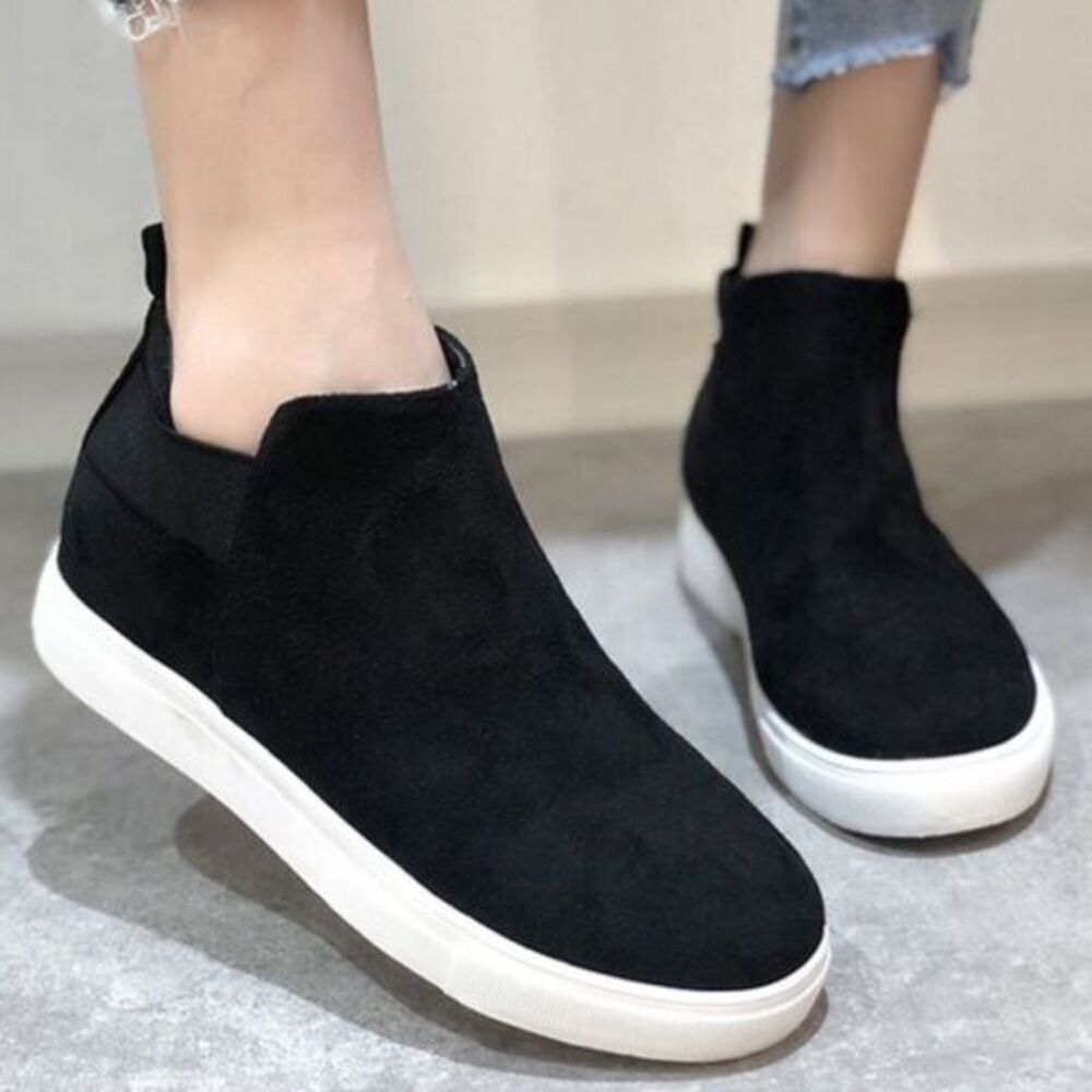 Eva Women’s Hi Top Casual Shoe Sneakers sz 7.5 (Euro 39) NEW # Bag F-50